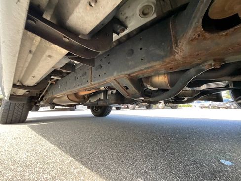 Used 2015 Lexus GX 460 image 46