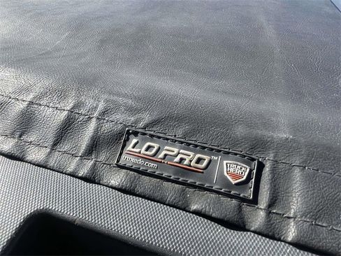 Used 2015 Chevrolet Colorado LT w/ LT Convenience Package image 11