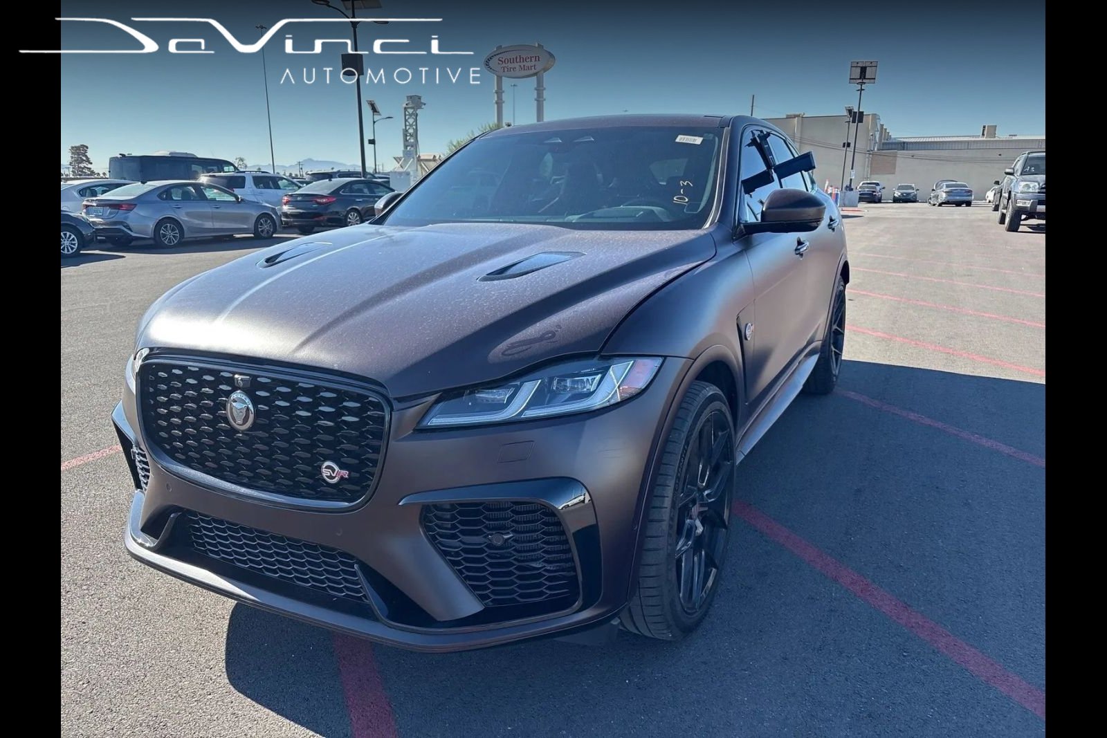 Used 2022 Jaguar F-PACE SVR AWD/4WD image 1