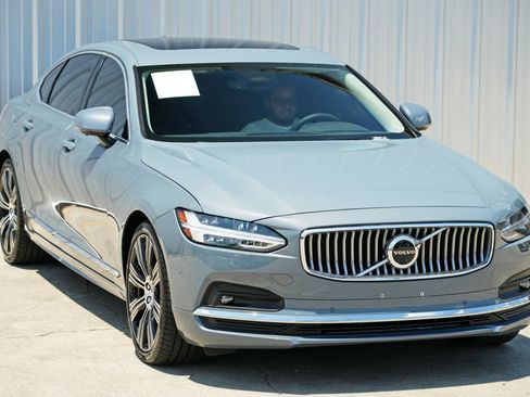 Used 2023 Volvo S90 B6 Plus w/ Protection Package Premier image 53