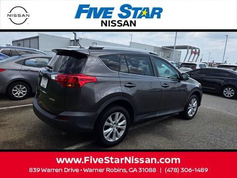 Used 2015 Toyota RAV4 Limited FWD image 11