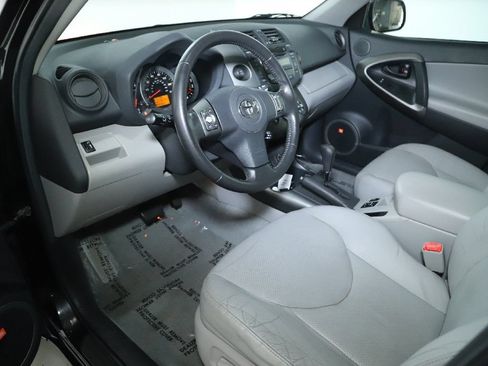 Used 2011 Toyota RAV4 Limited w/ Limited Extra Value Pkg AWD/4WD image 17