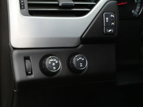 Used 2017 GMC Yukon XL SLT image 19