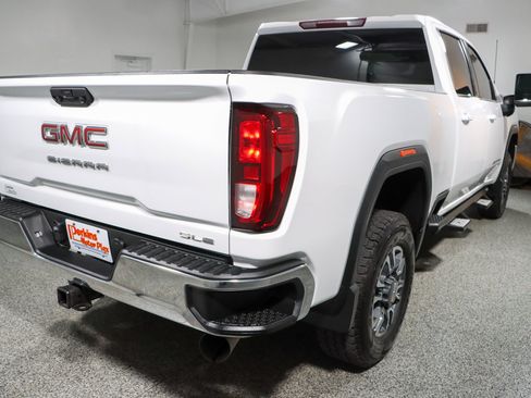 Used 2021 GMC Sierra 2500 SLE w/ SLE Value Package; AWD/4WD image 7