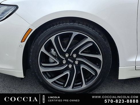 Certified 2020 Lincoln MKZ Reserve w/ Elements Package FWD image 8