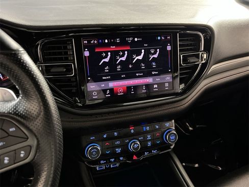 Used 2024 Dodge Durango GT image 19
