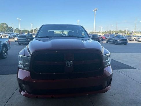 Used 2017 RAM 1500 Express AWD/4WD image 4