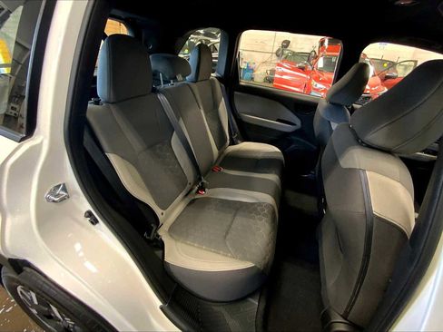 Certified 2025 Subaru Forester image 18