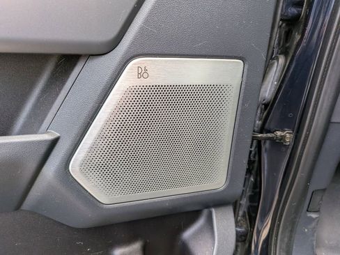 Used 2021 Ford F150 Lariat w/ Equipment Group 502A High image 21