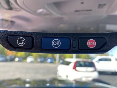 Used 2018 GMC Sierra 1500 SLE w/ SLE Value Package image 15