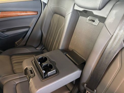 Used 2023 Audi Q5 2.0T Premium Plus image 27