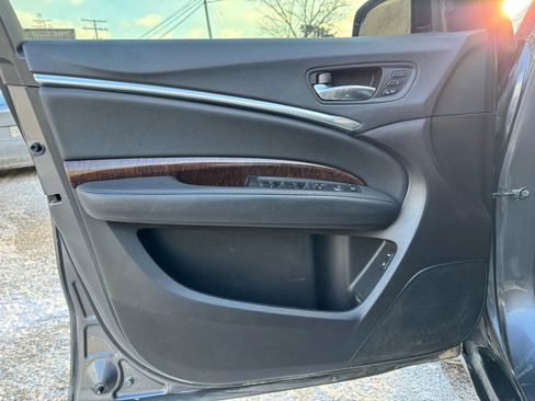 Used 2017 Acura MDX SH-AWD w/ Technology Package image 24