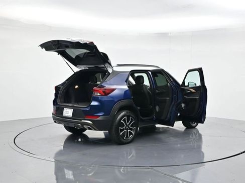 Used 2023 Chevrolet TrailBlazer ACTIV w/ Convenience Package image 46
