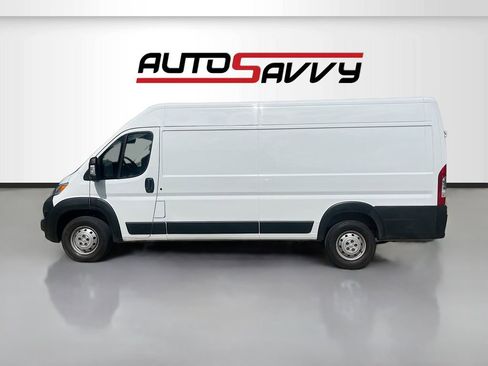 Used 2023 RAM ProMaster 3500 w/ Driver Convenience Group FWD image 4