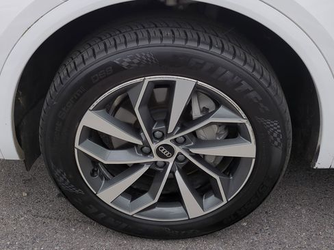 Used 2024 Audi Q5 2.0T Premium Plus image 14