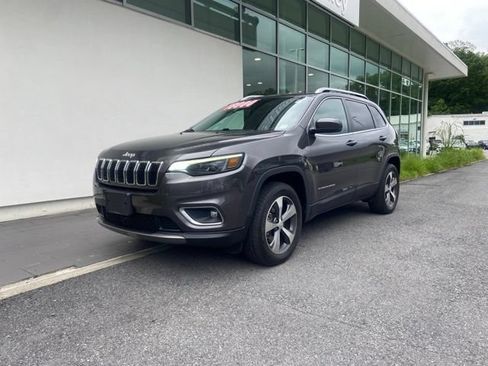 Used 2021 Jeep Cherokee Limited AWD/4WD image 3