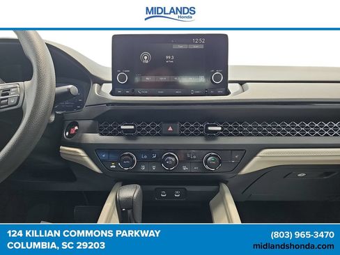 Used 2023 Honda Accord EX image 17