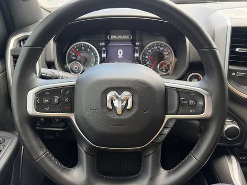 Used 2019 RAM 1500 Big Horn AWD/4WD image 25