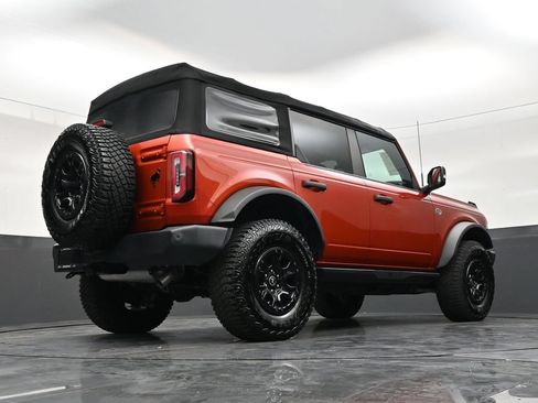 Used 2022 Ford Bronco Wildtrak AWD/4WD image 25