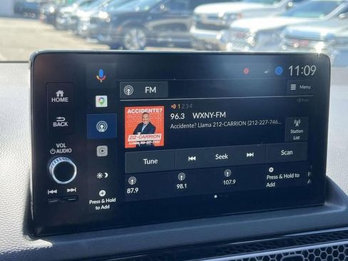 Used 2025 Honda Civic Sport image 29