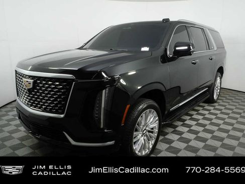 Used 2025 Cadillac Escalade ESV Premium Luxury w/ LPO, Floor Liner Package image 29