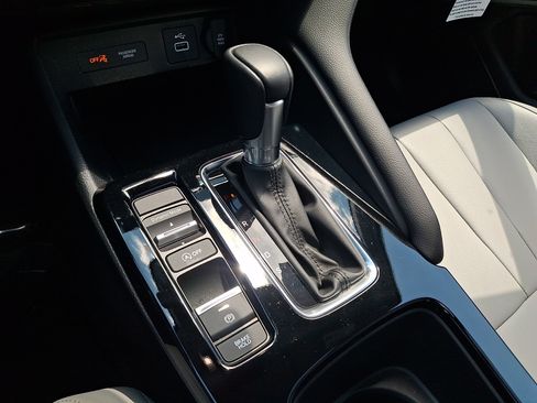 Certified 2025 Acura Integra FWD image 15