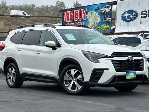 Certified 2024 Subaru Ascent Premium w/ Convenience Package image 2