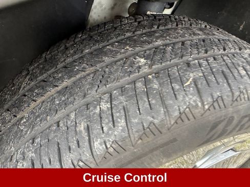 Used 2025 Volkswagen Taos S FWD image 12
