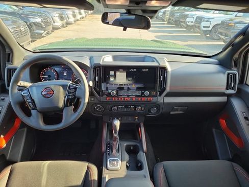 New 2026 Nissan Frontier PRO-4X w/ Tow Package AWD/4WD image 8