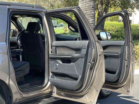 Used 2019 Ford Expedition Max XLT RWD image 62