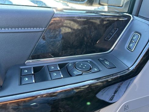 New 2026 Ford F250 XLT w/ XLT Premium Package AWD/4WD image 13