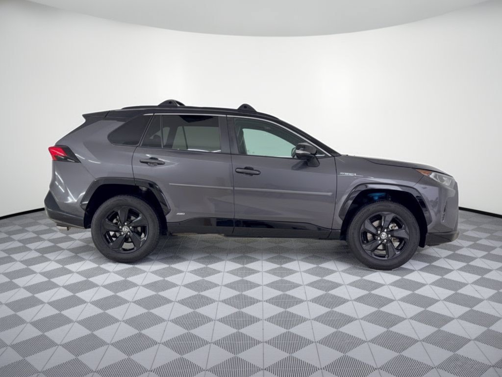 Used 2021 Toyota RAV4 XSE w/ XSE Grade Weather Package AWD/4WD image 8