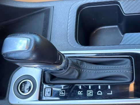 Used 2023 Nissan Sentra SV w/ SV Premium Package FWD image 29