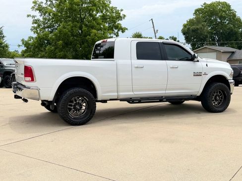 Used 2018 RAM 2500 Laramie w/ Protection Group AWD/4WD image 2