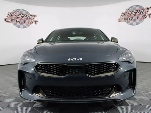 Used 2022 Kia Stinger GT2 image 2