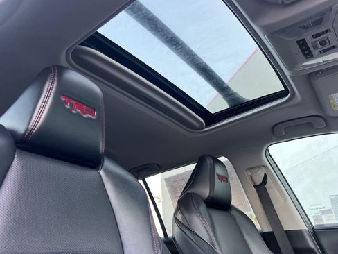 Used 2020 Toyota RAV4 TRD Off-Road image 18