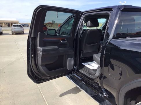 Used 2023 GMC Sierra 1500 Denali w/ Technology Package image 11