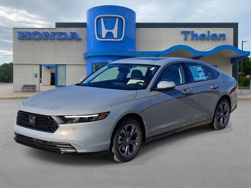 New 2025 Honda Accord EX-L image 2