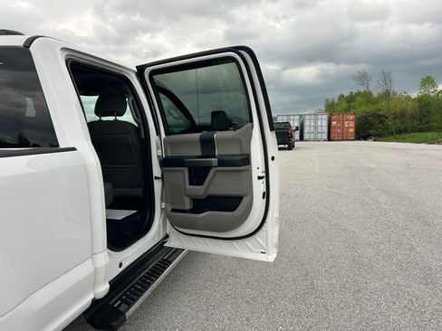 Used 2020 Ford F350 XLT w/ XLT Value Package AWD/4WD image 17