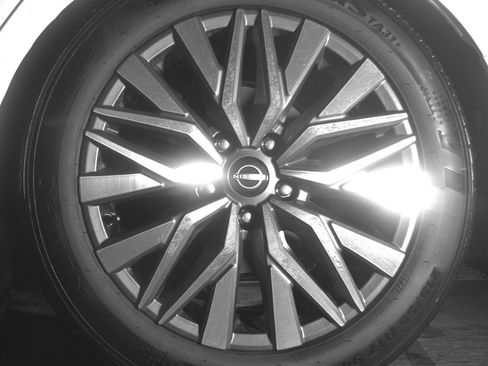 Used 2025 Nissan Altima 2.5 SV image 14