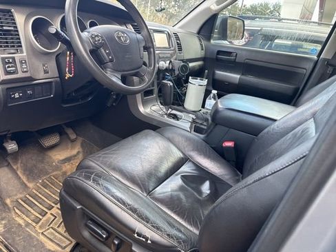 Used 2013 Toyota Tundra 2WD CrewMax image 15