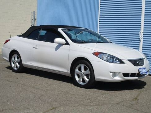 Used 2004 Toyota Solara SLE FWD image 3