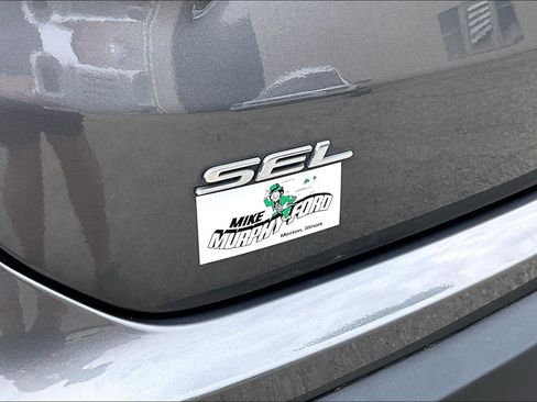 Used 2022 Ford Edge SEL w/ Convenience Package AWD/4WD image 8