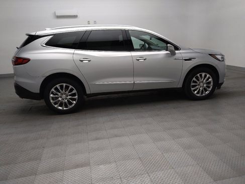 Used 2021 Buick Enclave Essence w/ Sound and Sites Package FWD image 10