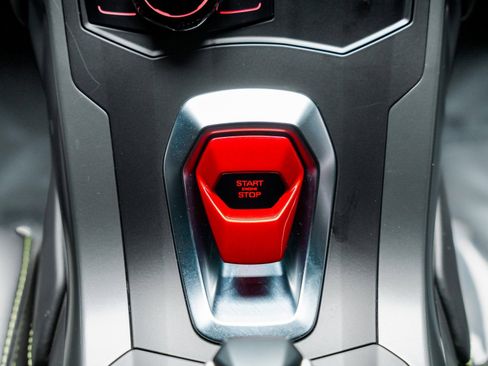 Used 2018 Lamborghini Huracan LP 580-2 image 49