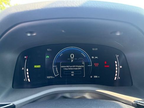 Used 2026 Toyota Camry SE FWD image 27