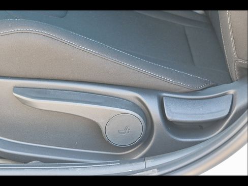 New 2026 Hyundai Elantra SEL FWD image 23