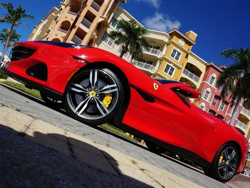 Used 2022 Ferrari Portofino M RWD image 60