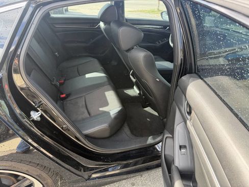 Used 2021 Honda Accord Sport image 17