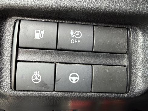 Used 2018 Nissan Leaf SL w/ SL Technology Package image 14